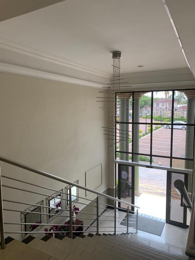 Royal Hotel Polokwane Dış mekan fotoğraf