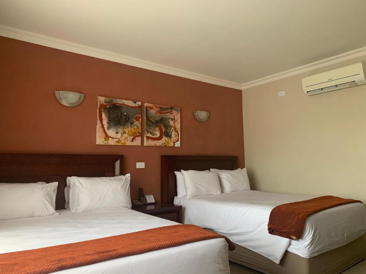 Royal Hotel Polokwane Dış mekan fotoğraf